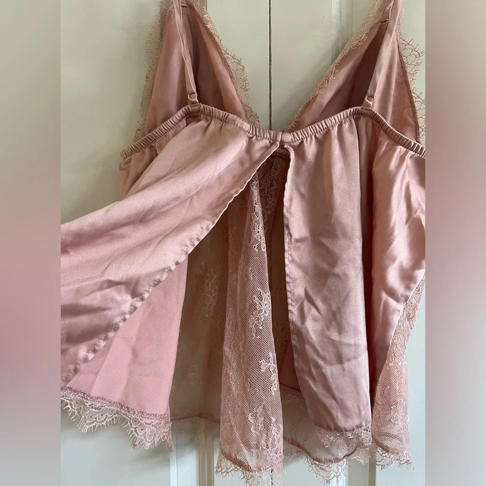 🖤Victoria’s Secret Lace Blush Cami Set – Evening Blush